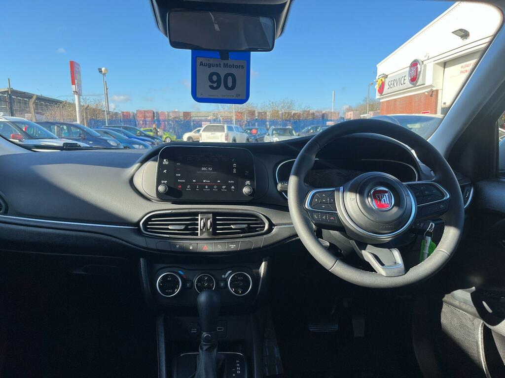 Fiat Tipo 1.5 Firefly Turbo Mhev Cross Hatchback #18
