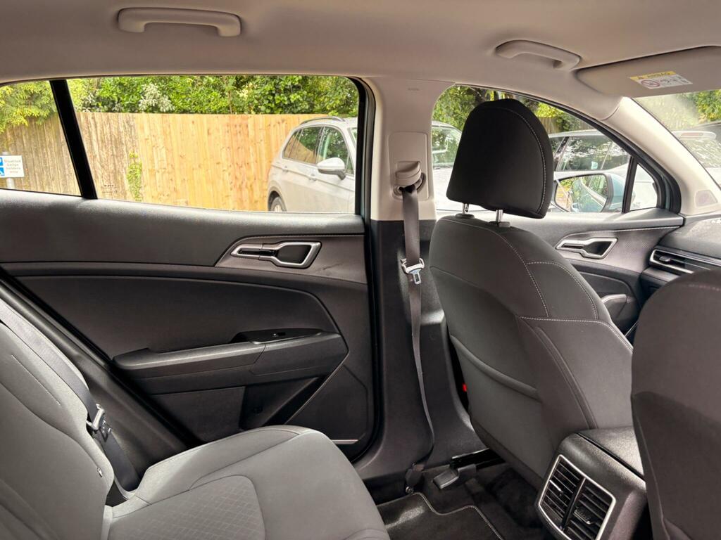 Kia Sportage 4 Phev 4X4 Grey #16