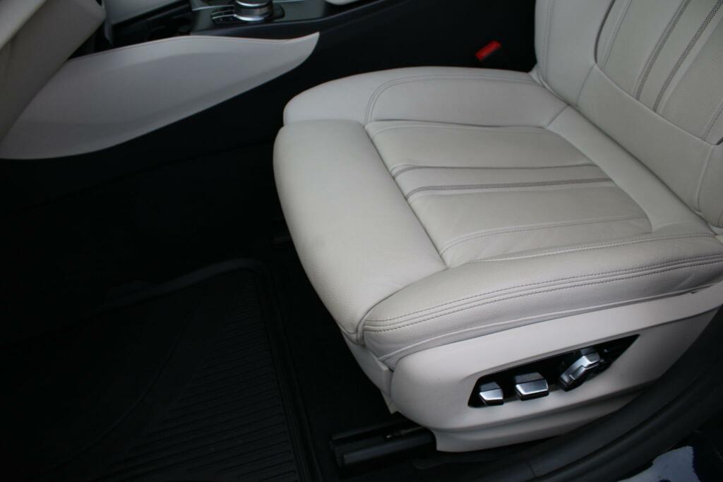 BMW 5 Series 2.0 530E 12Kwh M Sport Saloon Plug-in H Blue #41