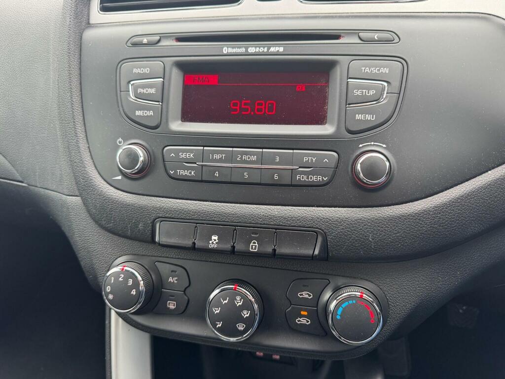Kia Ceed 1.6 Crdi 126Bhp 4 White #8