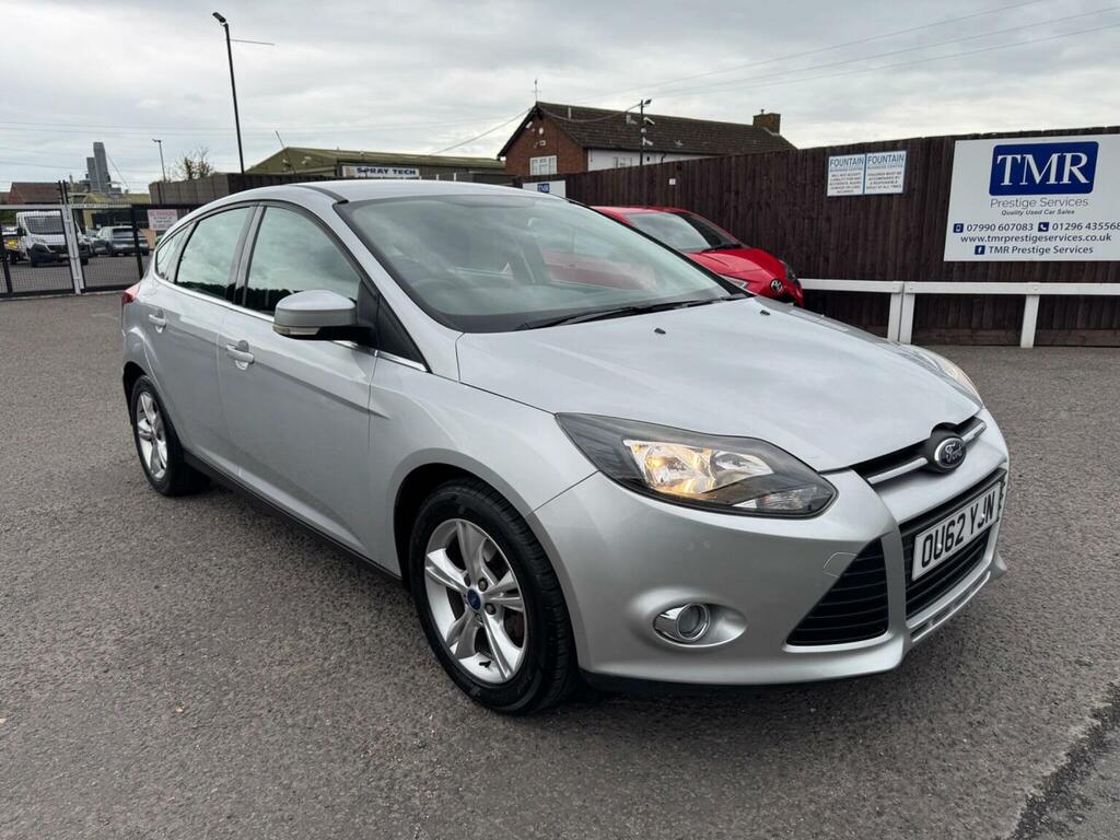 Ford Focus 1.6 Zetec Powershift Euro 5 Silver