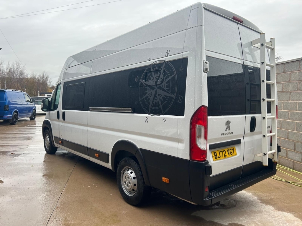 Peugeot Boxer Mpv White #2