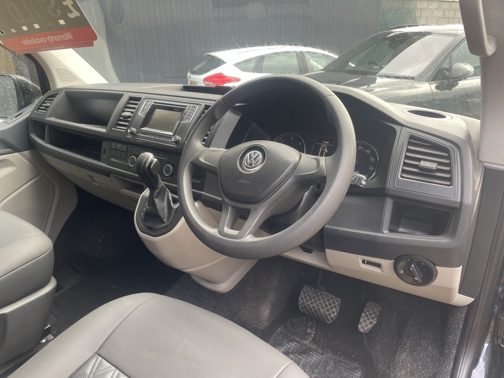 Volkswagen Transporter  White #5