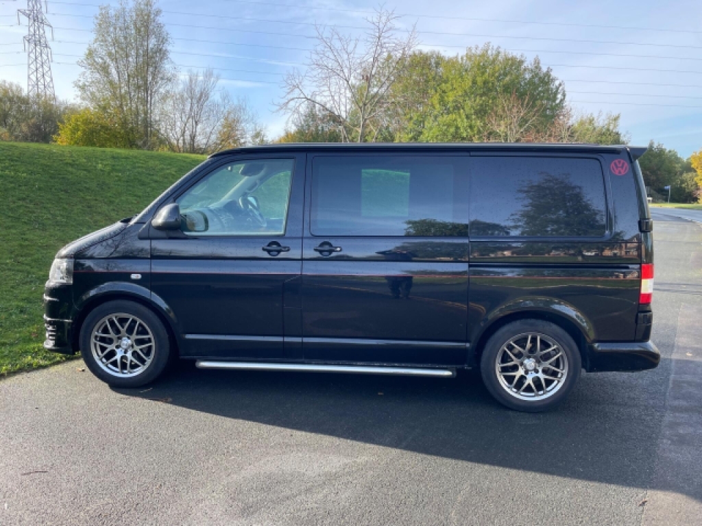 Volkswagen Transporter Mpv White #8
