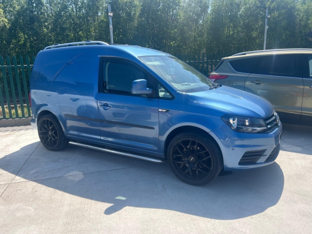 Volkswagen Caddy 2.0 Tdi C20 Bluemotion Tech Trendline Panel Van Blue