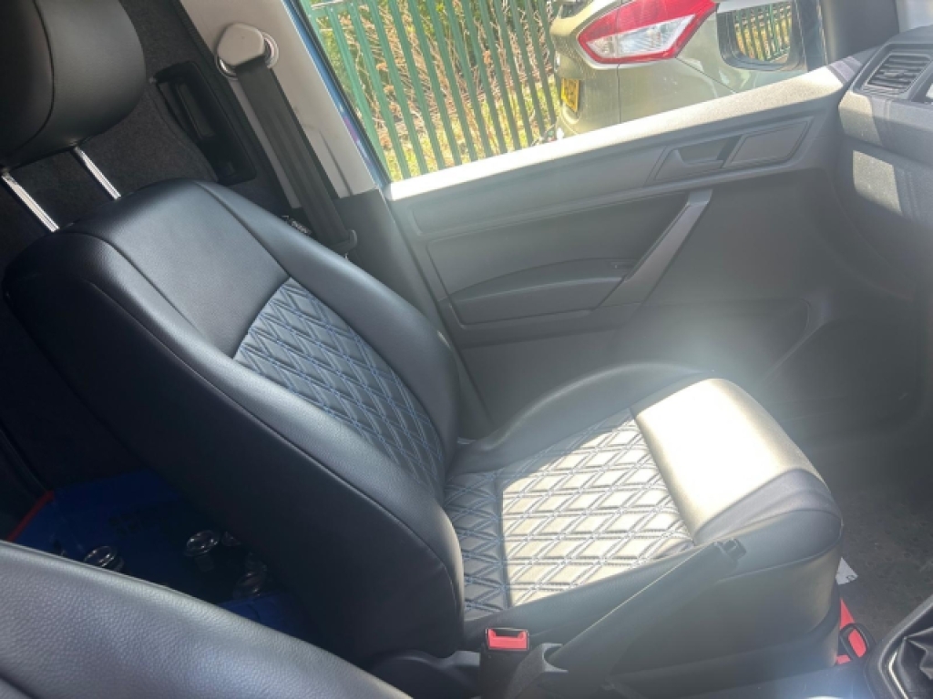 Volkswagen Caddy 2.0 Tdi C20 Bluemotion Tech Trendline Panel Van Blue #2