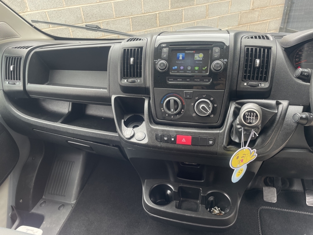 Peugeot Boxer Professional Blue #18