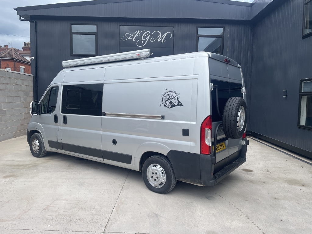 Peugeot Boxer Professional Blue #9