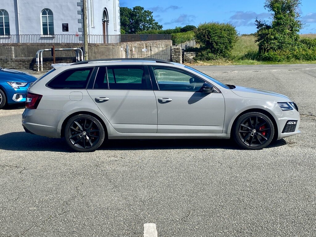 Skoda Octavia Se Technology Black #8