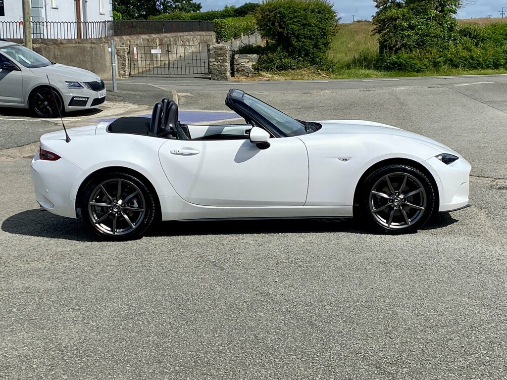 Mazda MX-5 2.0 Skyactiv-g Sport Nav Euro 6 Red #13