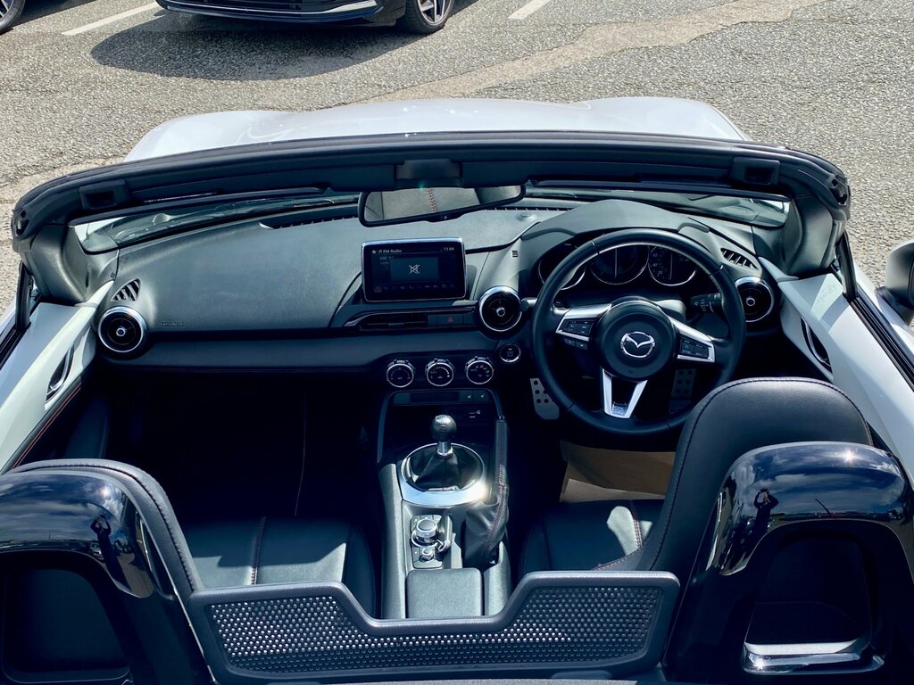 Mazda MX-5 2.0 Skyactiv-g Sport Nav Euro 6 Red #15