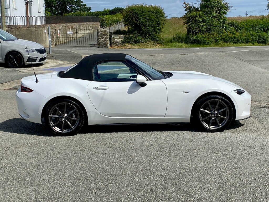 Mazda MX-5 2.0 Skyactiv-g Sport Nav Euro 6 Red #8