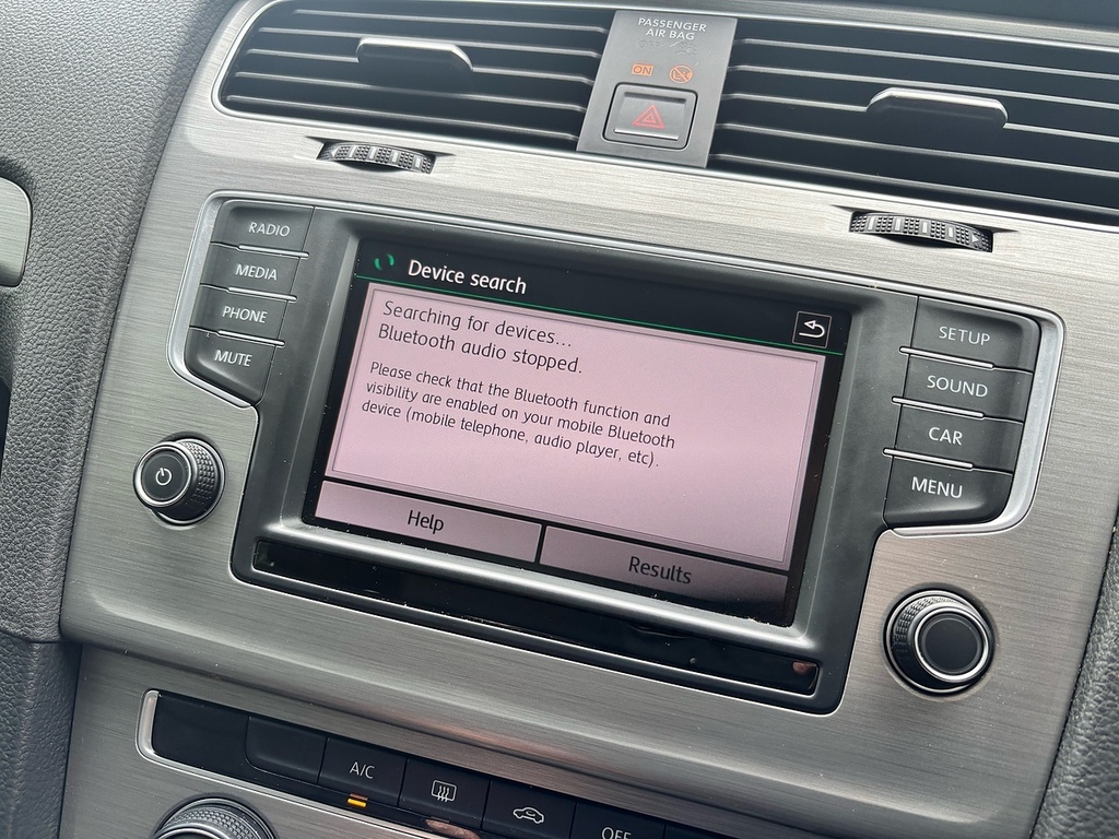 Volkswagen Golf Golf R Tsi White #11