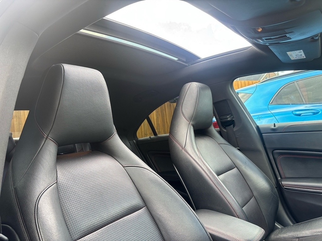 Mercedes-Benz CLA Class Cla180 Amg Line Saloon 1.6 Black #2