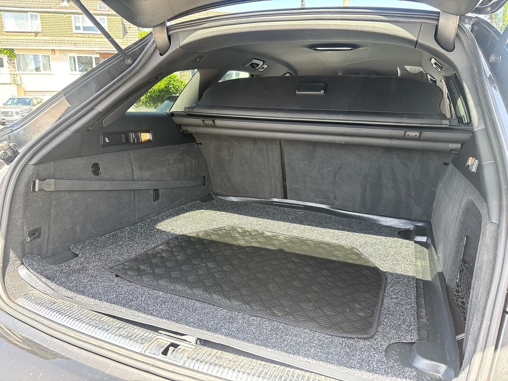 Audi A6 Avant 3L Black Edition Silver #27