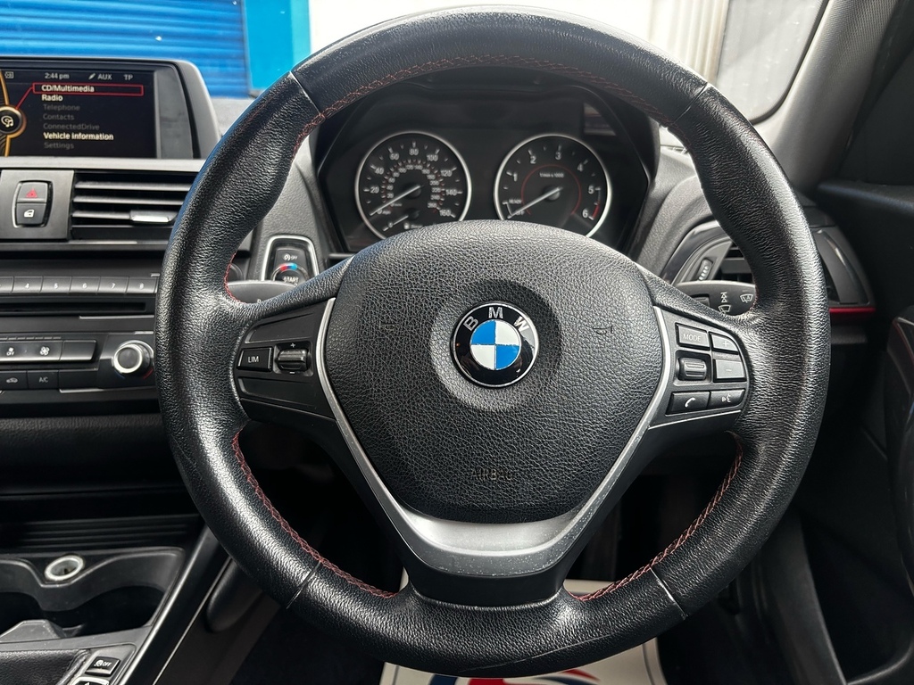 BMW 1 Series 118D Sport ND63MLY White #6