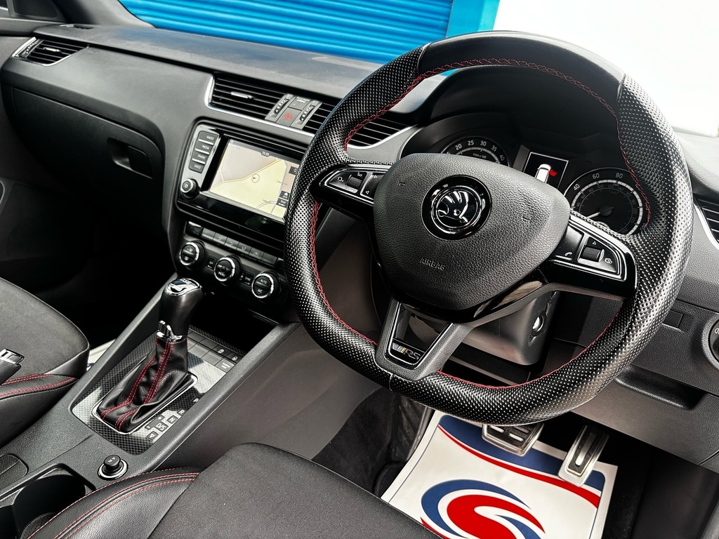 Skoda Octavia 2.0 Tdi Vrs Estate Dsg Euro 6 Ss Sn White #3