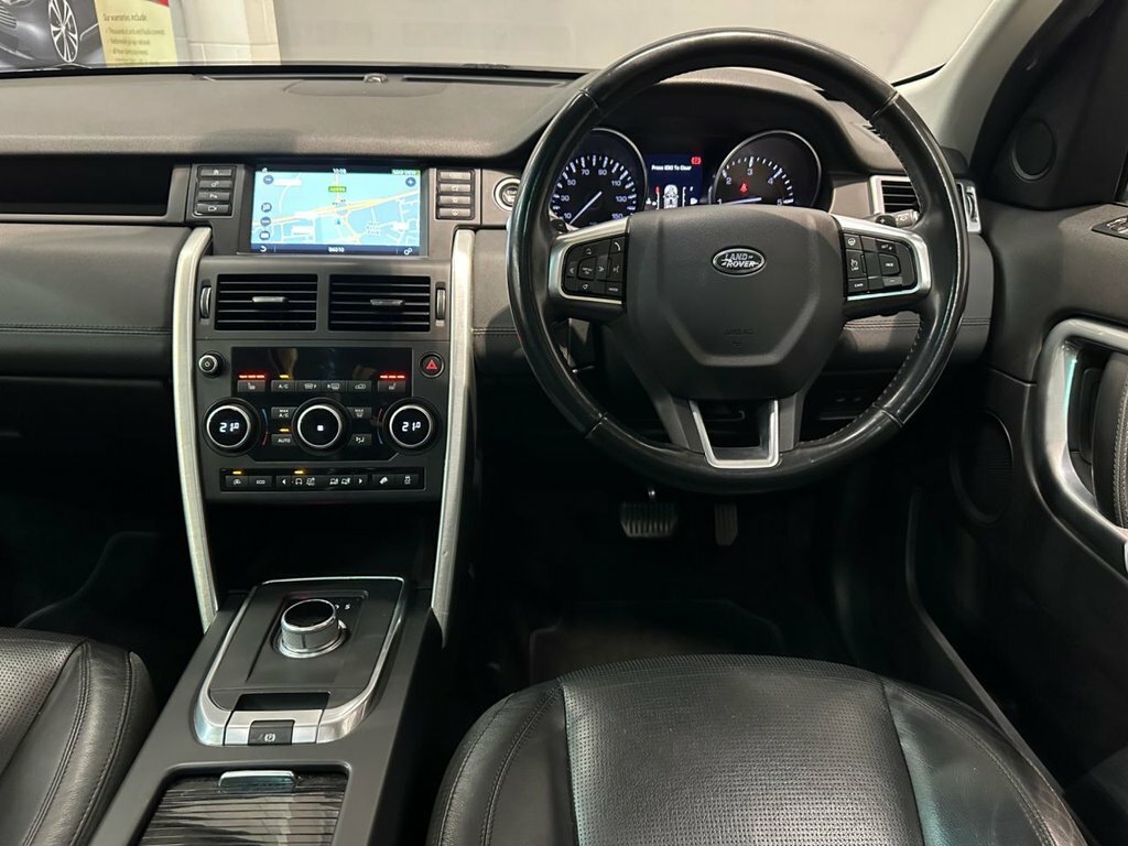 Land Rover Discovery Sport 2L Hse Black Silver #5