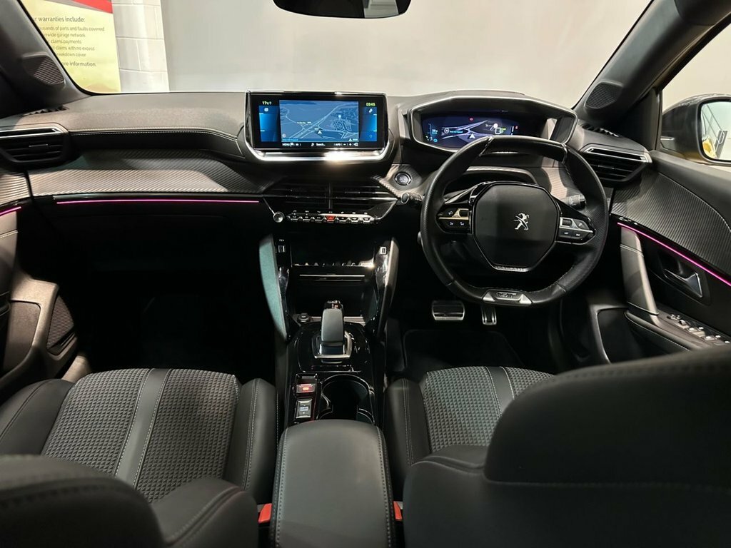 Peugeot e-208 Hatchback Yellow #5
