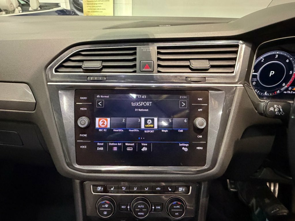 Volkswagen Tiguan 2.0 Tdi Bluemotion Tech Se Navigation Suv Dies Black #23