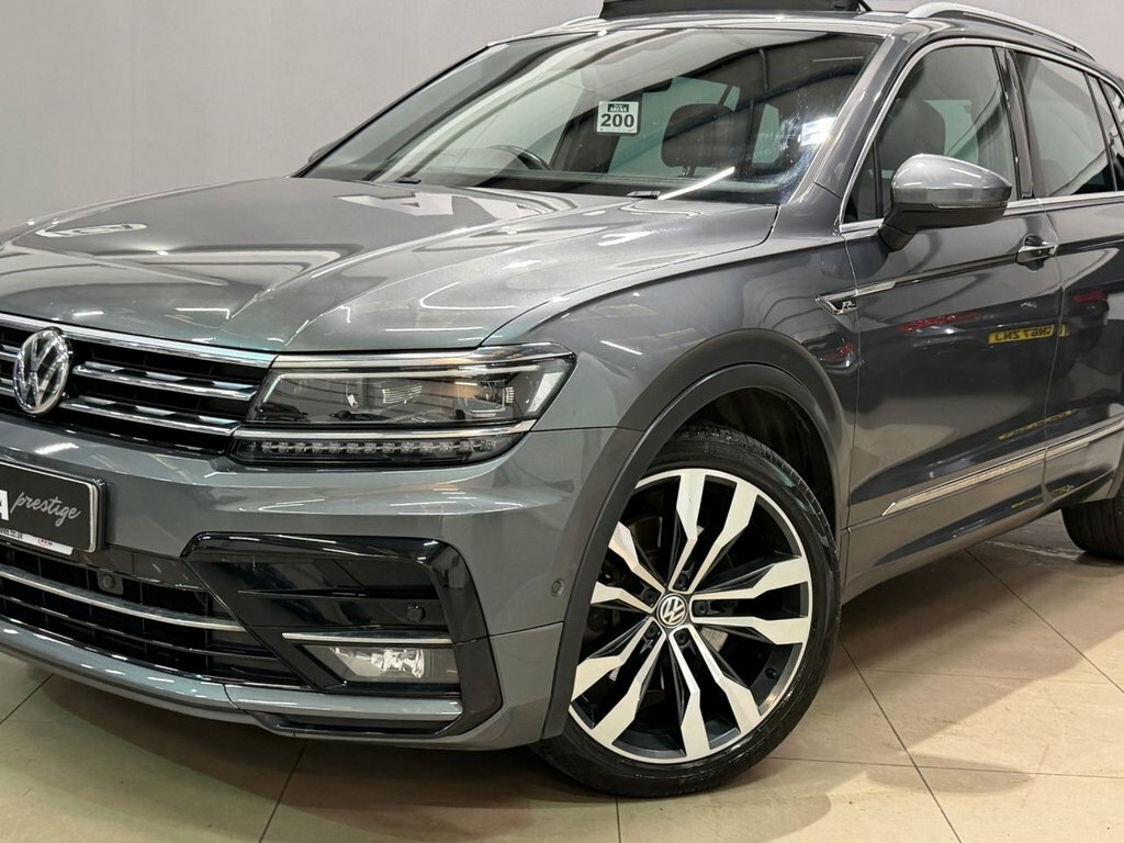Volkswagen Tiguan 2.0 Tdi Bluemotion Tech Se Navigation Suv Dies Black #11