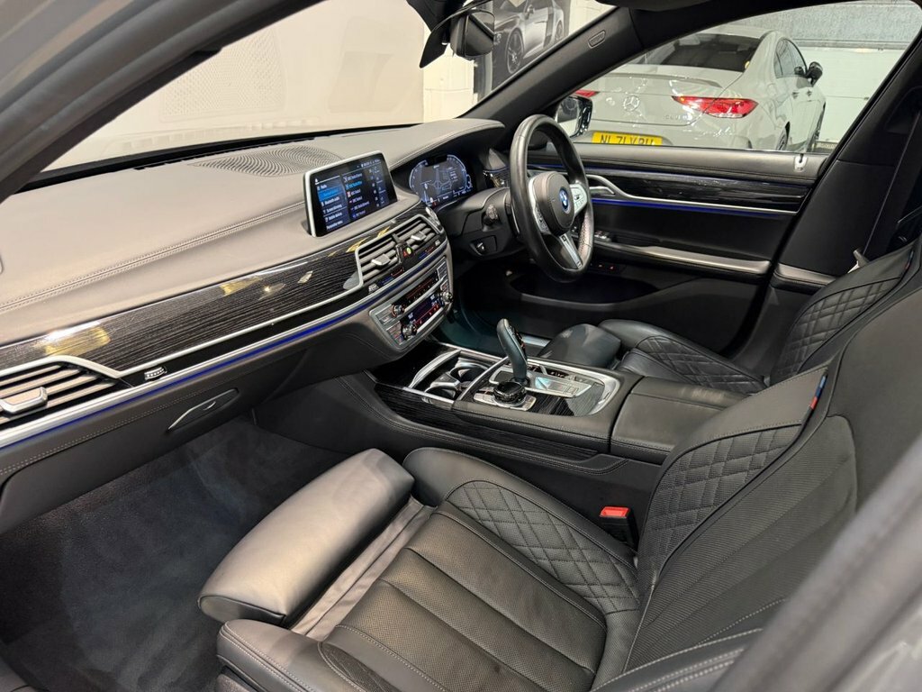 BMW 7 Series  Black #24