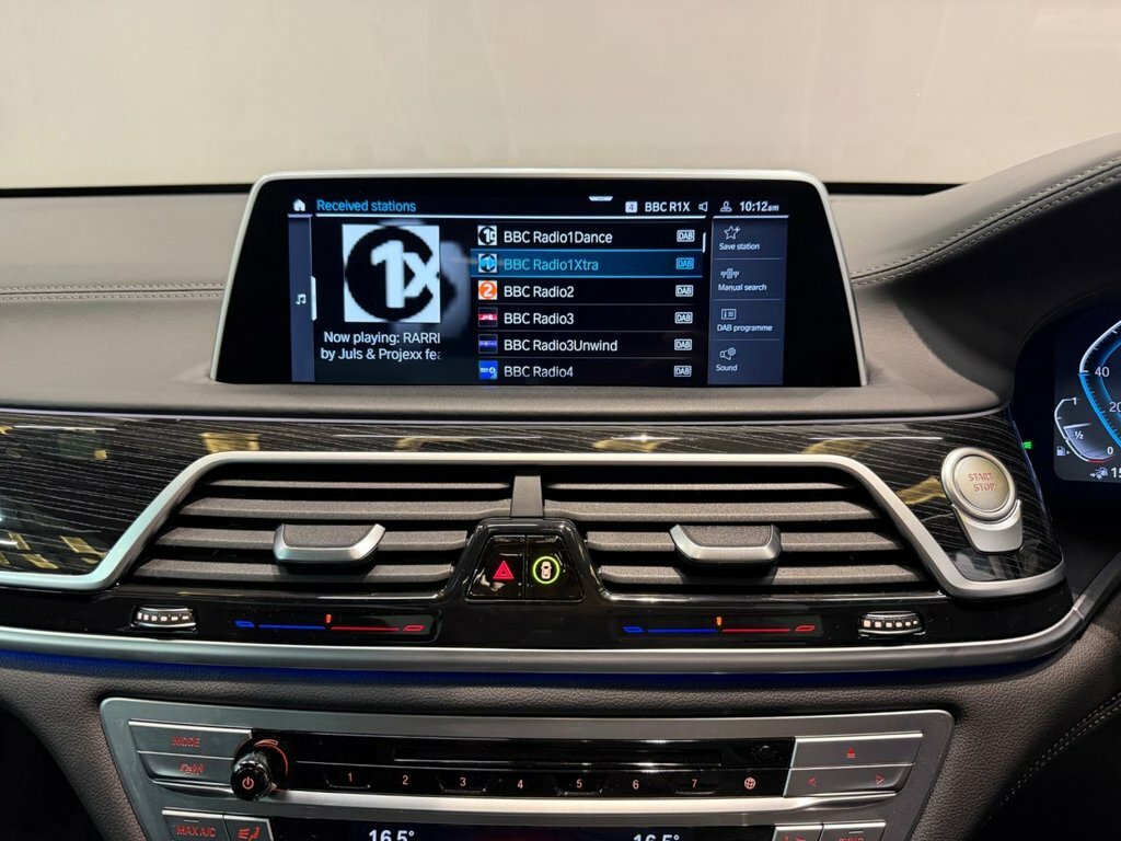 BMW 7 Series  Black #18