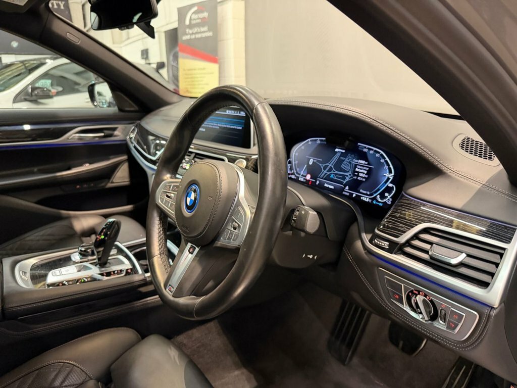 BMW 7 Series  Black #13