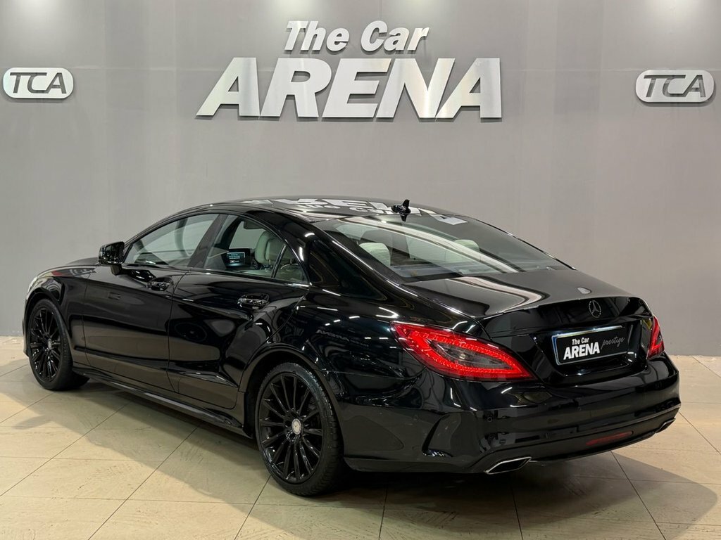 Mercedes-Benz CLS 3L Amg Line Black #6