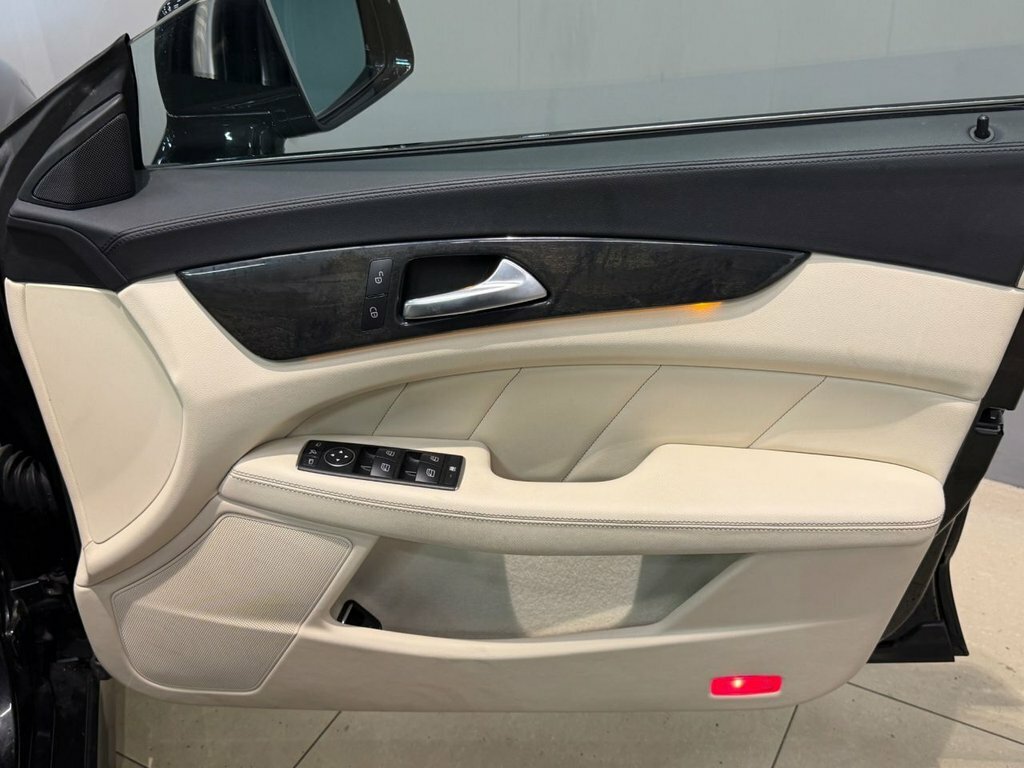 Mercedes-Benz CLS  Grey #11