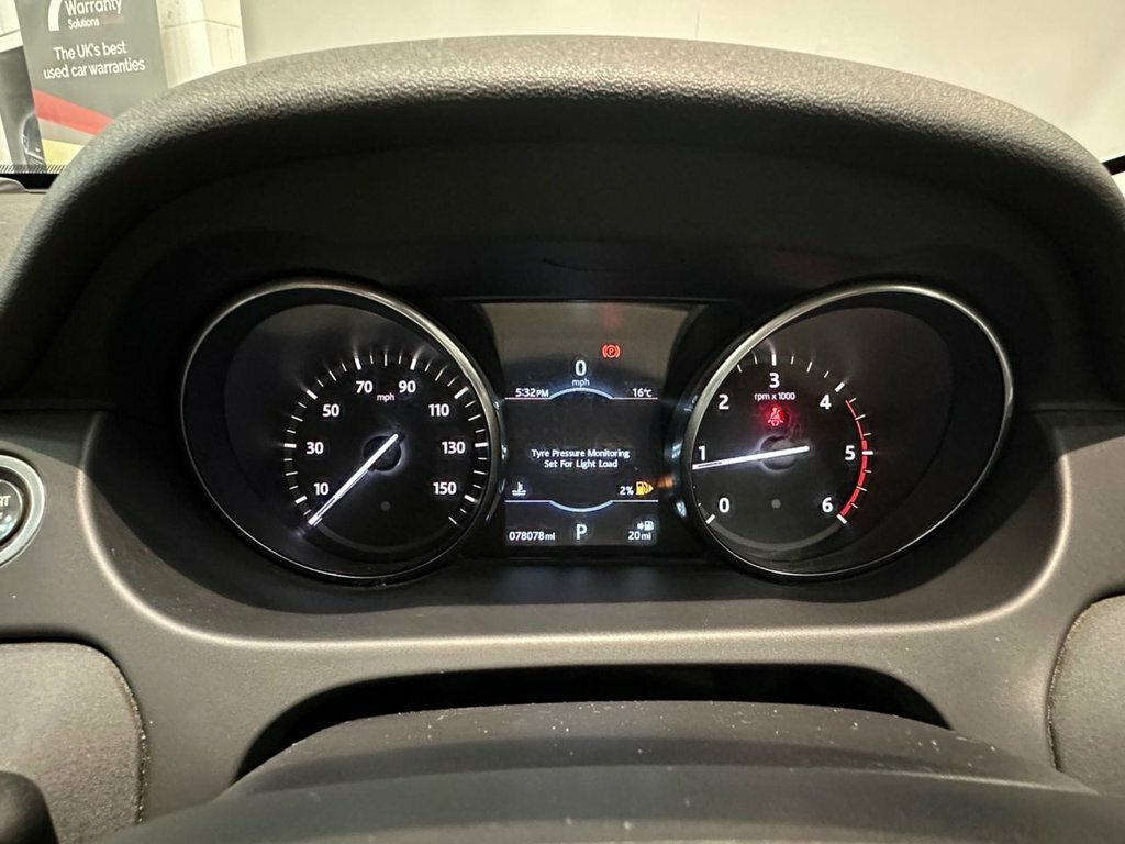Land Rover Discovery Sport Td4 Se Tech White #32