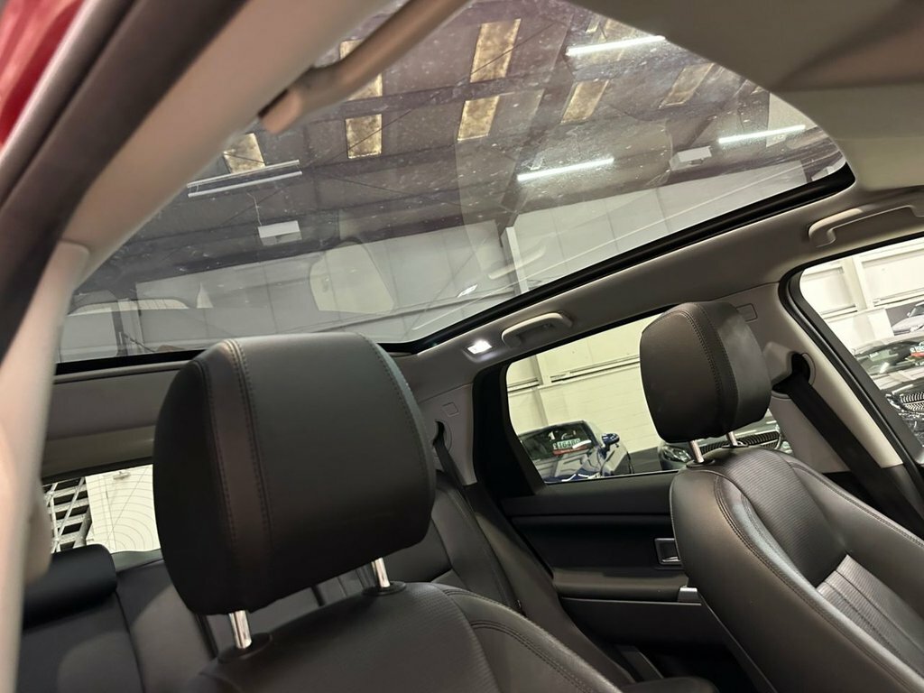 Land Rover Discovery Sport Td4 Se Tech White #15