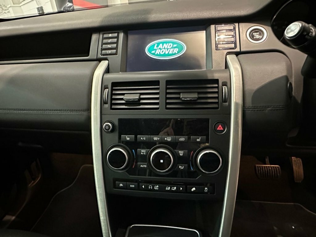 Land Rover Discovery Sport Td4 Se Tech White #28
