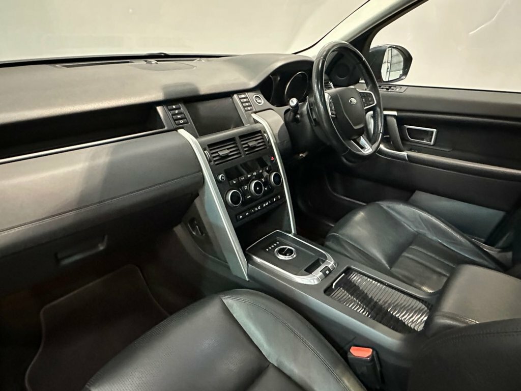 Land Rover Discovery Sport Td4 Se Tech White #11