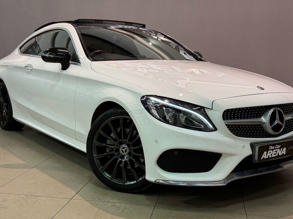 Mercedes-Benz C Class 2L Amg Line White #3