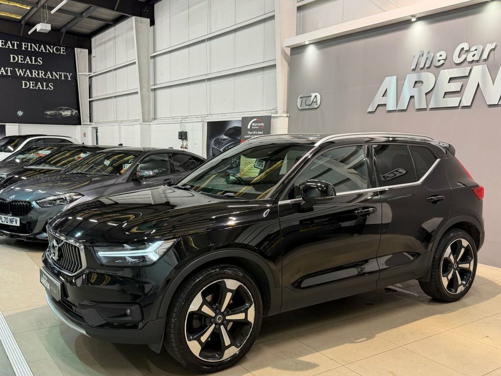 Volvo XC40 2L Inscription Black #4