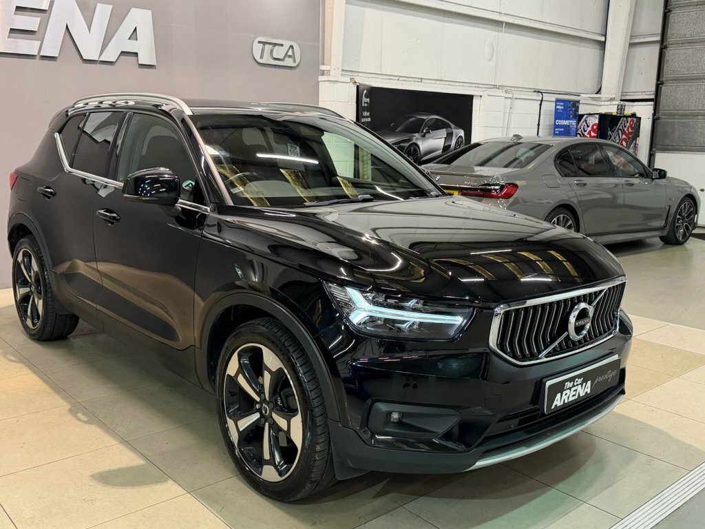 Volvo XC40 2L Inscription Black #5