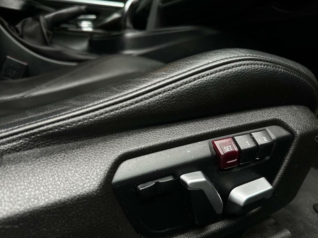 BMW 4 Series Convertible Blue #17