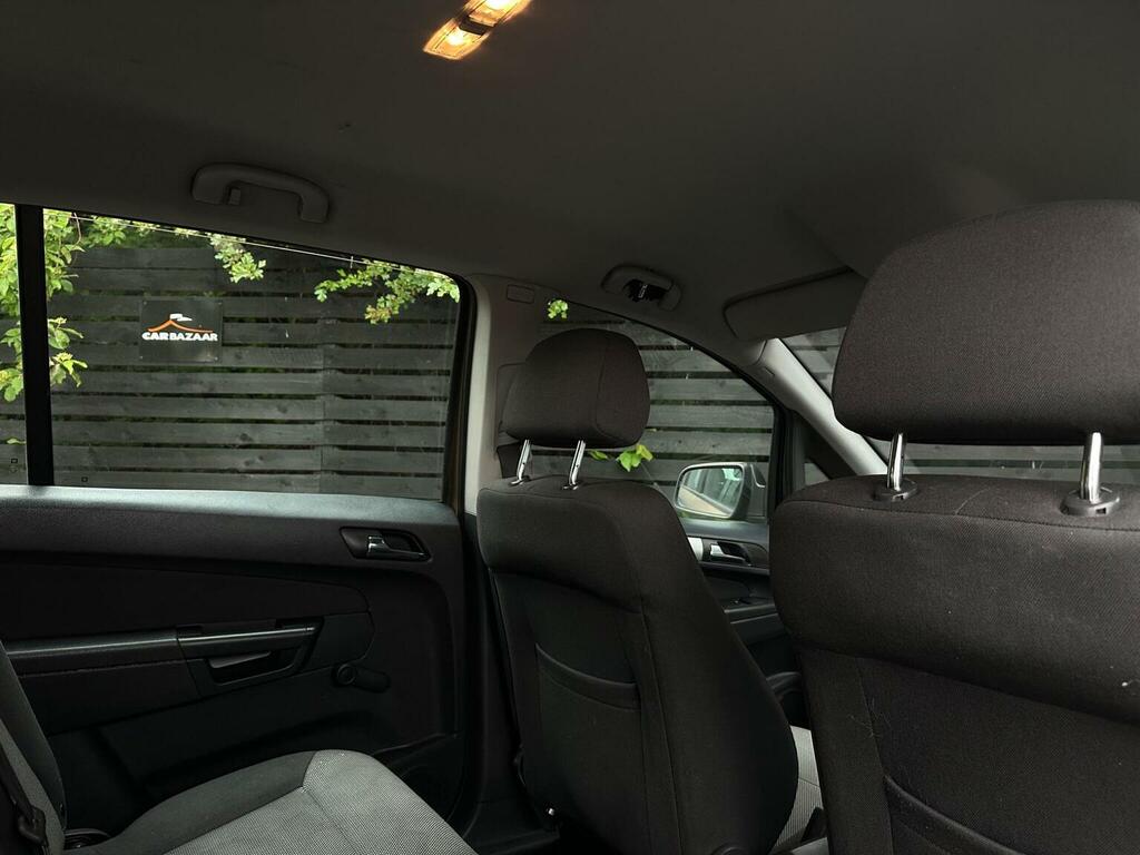 Vauxhall Zafira Blue #31