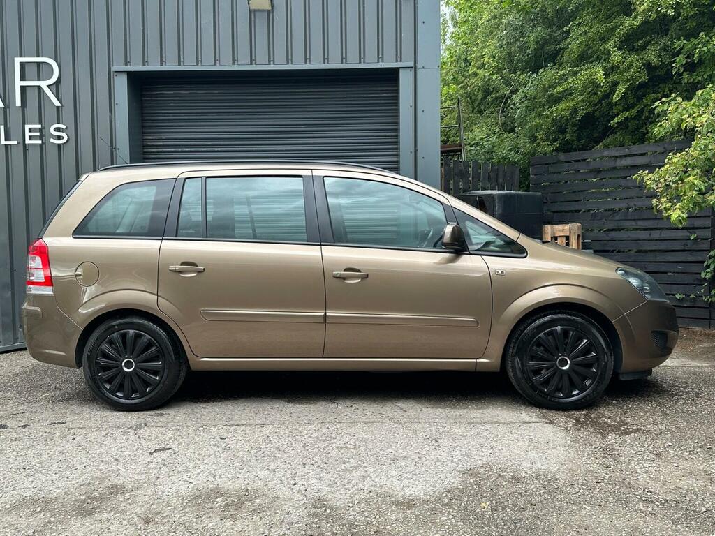Vauxhall Zafira 1.8 16V Exclusiv Euro 5 Brown #4