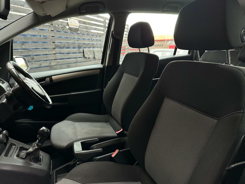 Vauxhall Zafira Blue #41