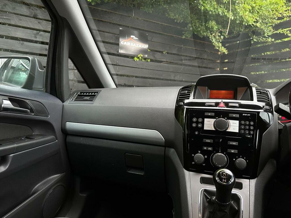 Vauxhall Zafira Blue #23