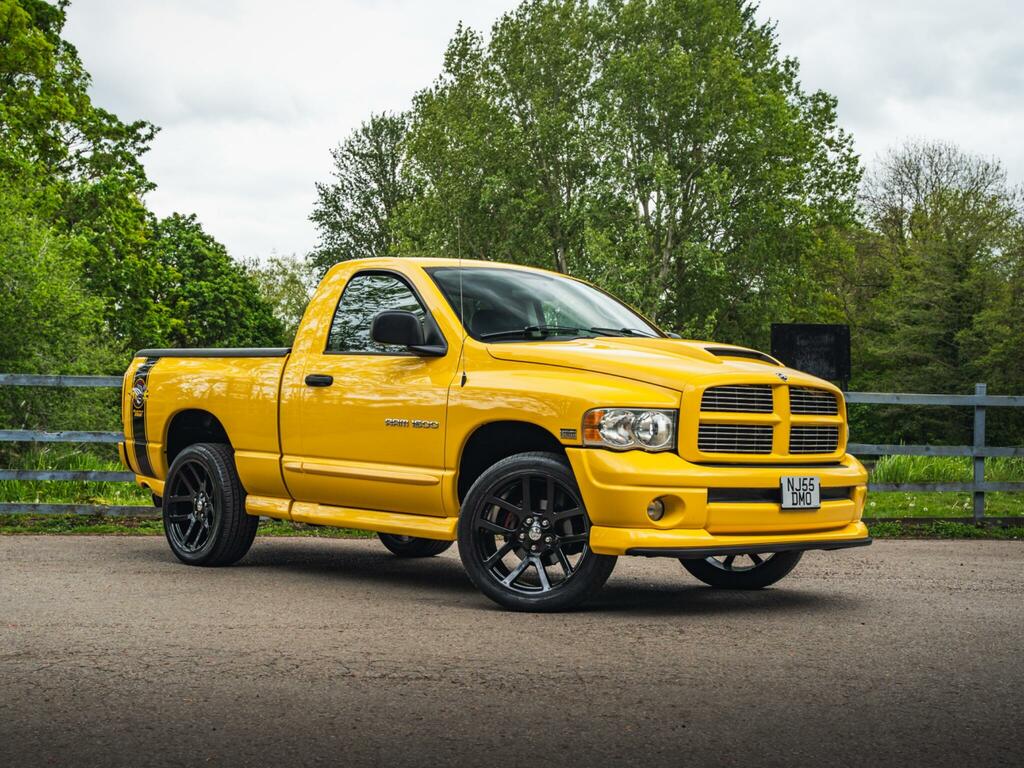 Dodge RAM 5.7 Hemi Rumble Bee 4X4 Single Cab Yellow