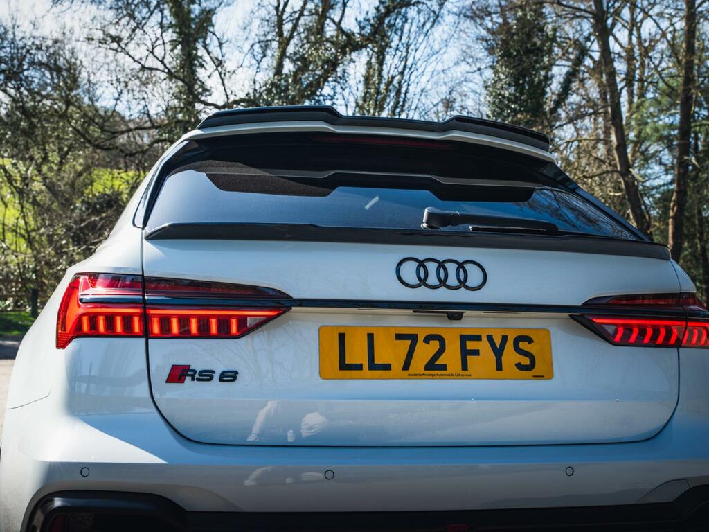 Audi RS6 Avant Avant Blue #16