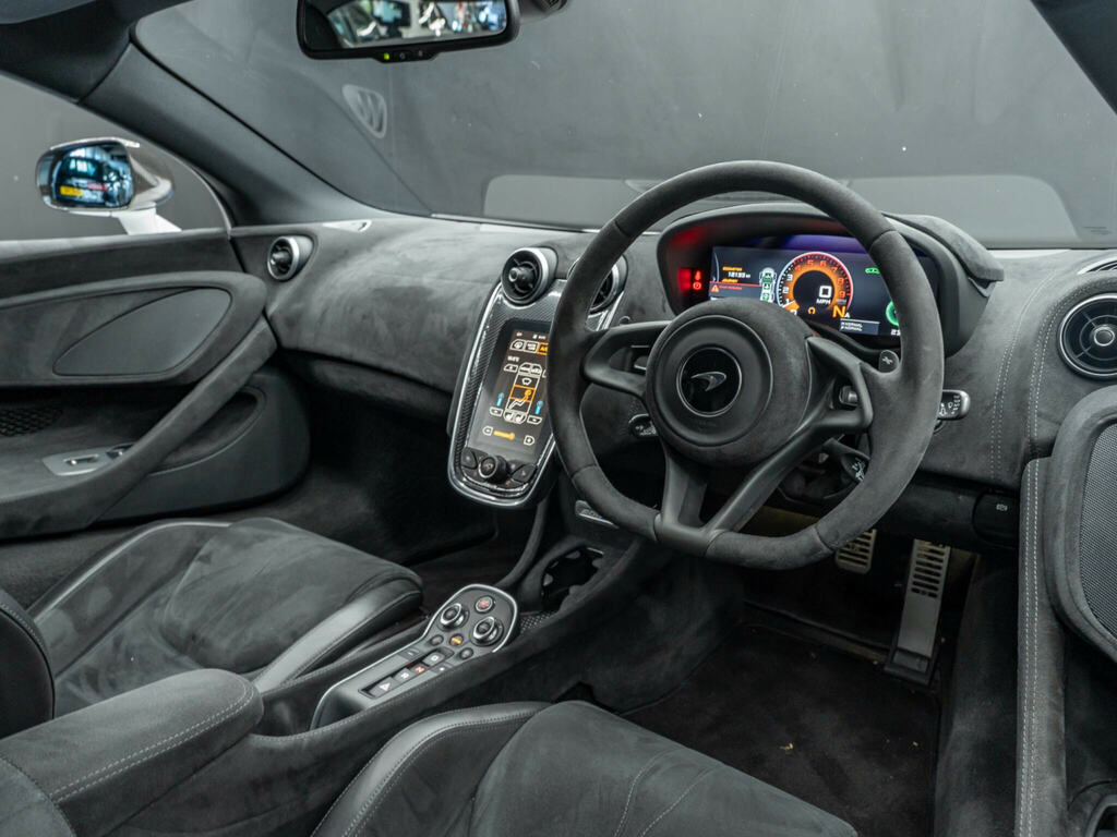 McLaren 600LT V8 Ssg Silver #11