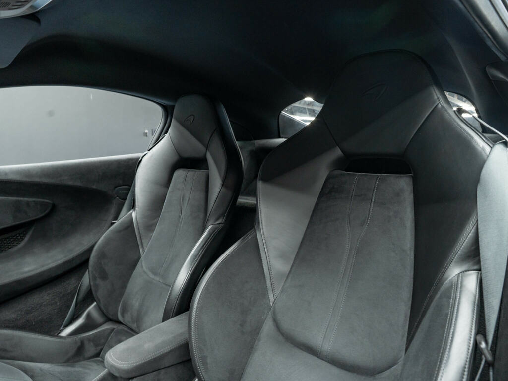 McLaren 600LT V8 Ssg Silver #12
