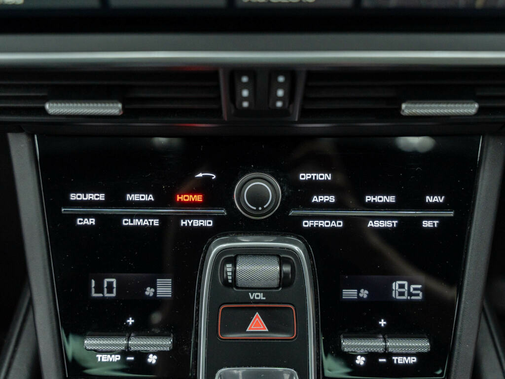 Porsche Cayenne 2018 4.0T V8 Turbo Suv Tiptronics 4Wd E Black #59