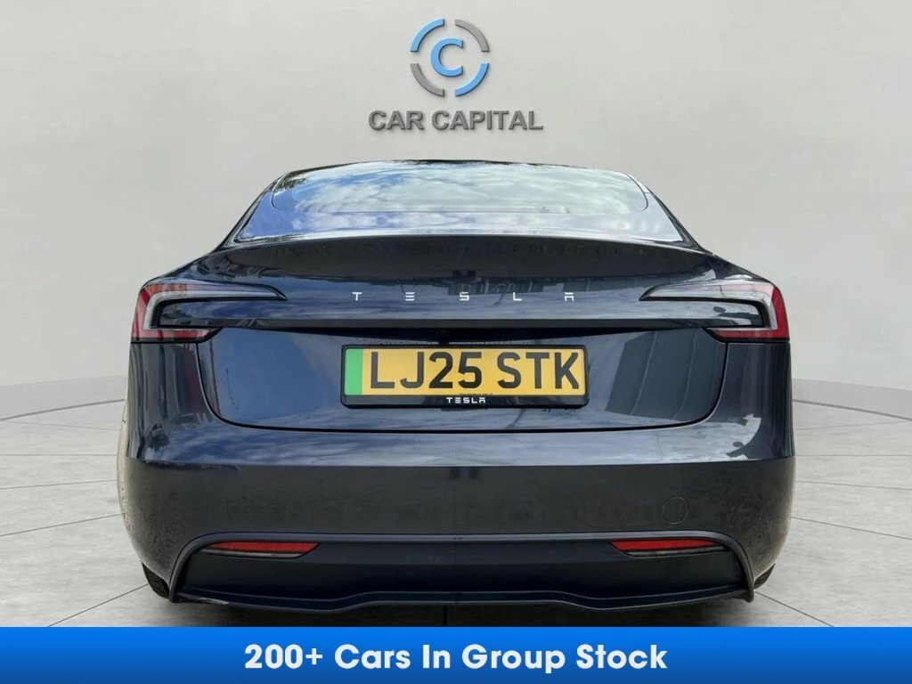 Tesla Model 3 Saloon Grey #6