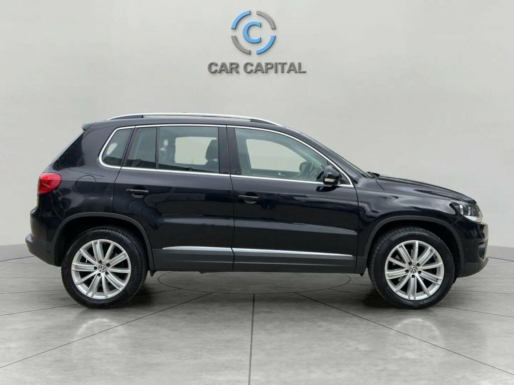 Volkswagen Tiguan 2L Match Edition LH16BNB Black #4