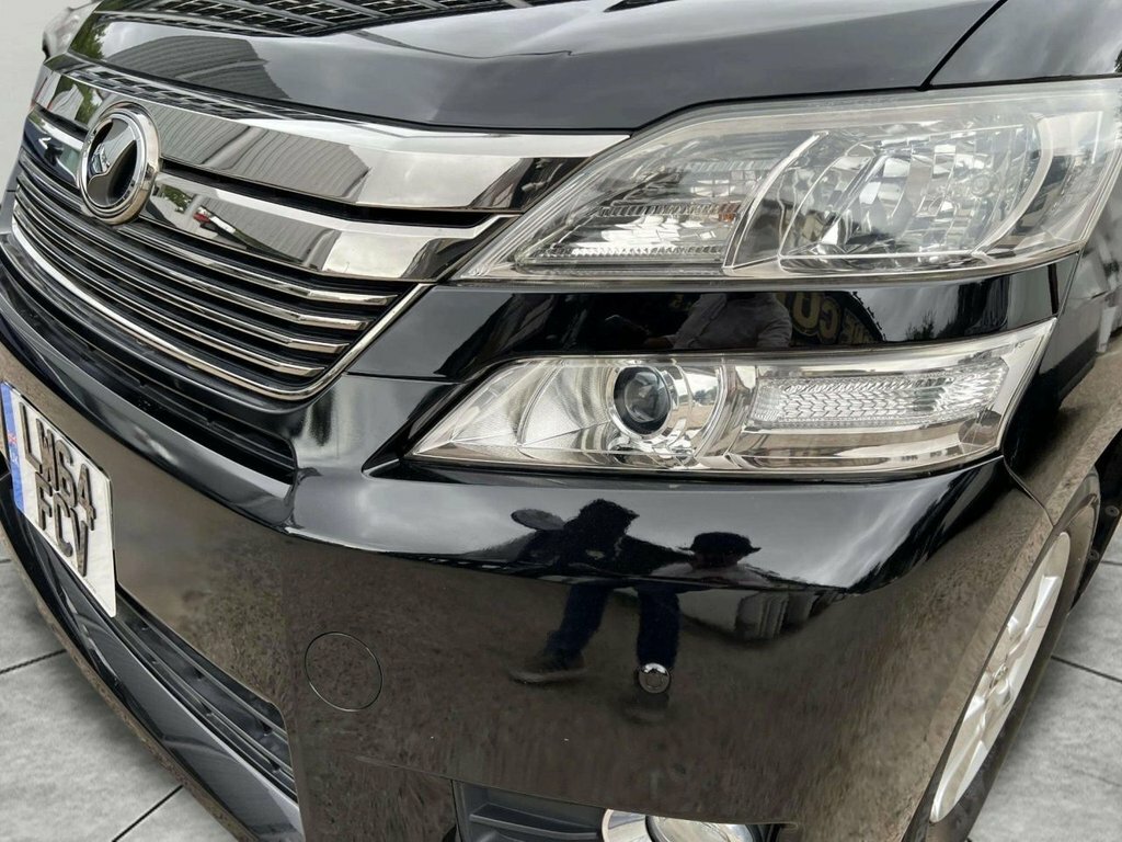 Toyota Vellfire Mpv Black #36